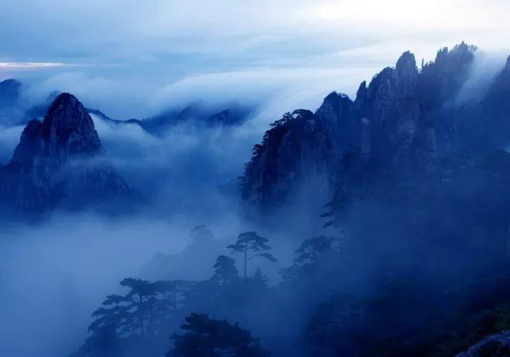 逃离沙漠小镇